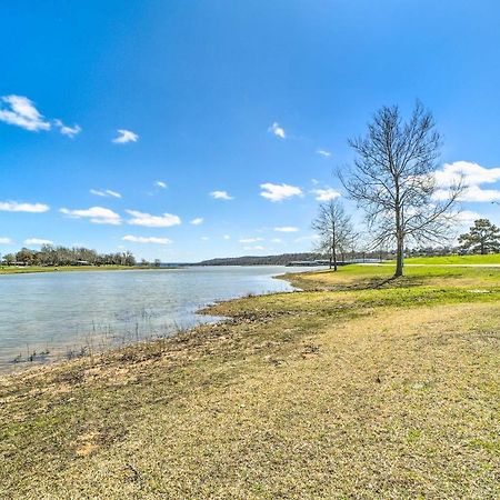 فيلا Lake Eufaula Retreat With Fire Pit, Near Main St! المظهر الخارجي الصورة